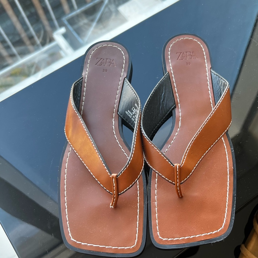 Zara sandals size 39